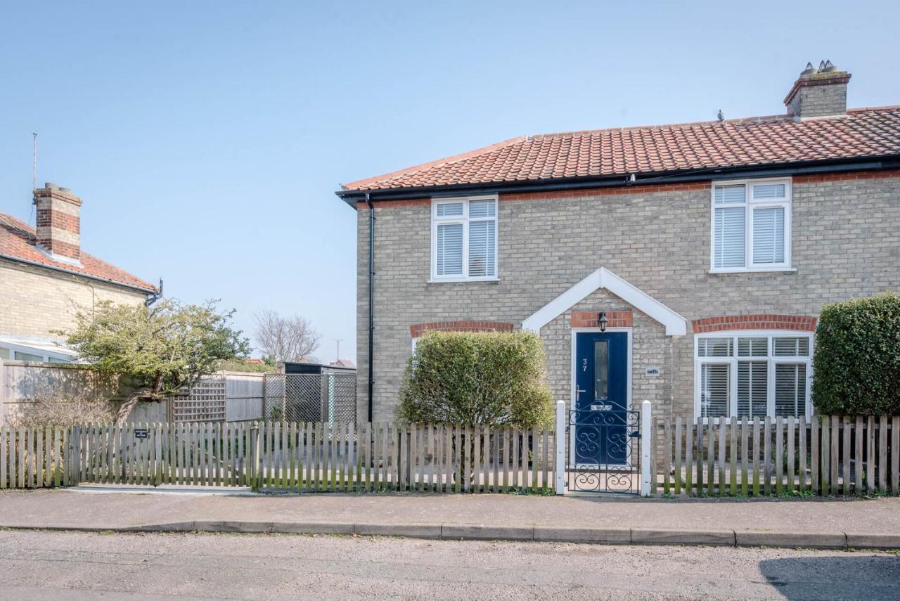 Swifts, Southwold Villa Exterior photo